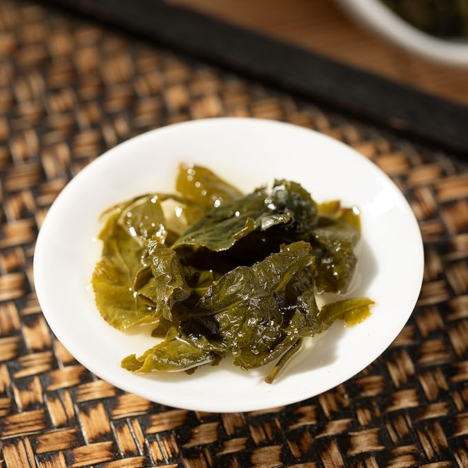 WHF Milk Oolong Tea, Premium Taiwan Ali Mountain Jin Xuan Hand-picked Loose Leaf, Medium Caffeine, 12 Ounce