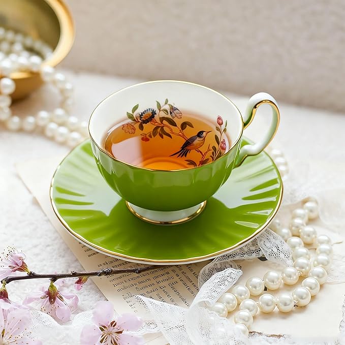 Aynsley Handpainting Colored Glaze Pembroke Oban Fine Bone China English Tea Cup and Saucer Set, 6.1 oz (Mill Green)